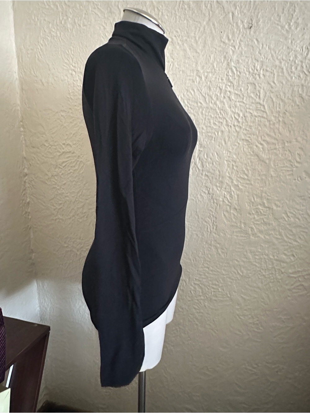 Athleta Transcend Half Zip Black Long Sleeve Active Top XS - Picture 6 of 8